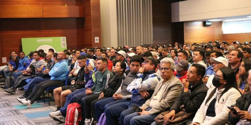 Indeportes Cundinamarca abre convocatoria para curso virtual que permite obtener el Registro Provisional de Entrenadores por cinco años
