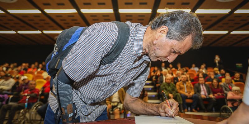 Cundinamarca transforma vidas con entrega gratuita de prótesis de miembro superior