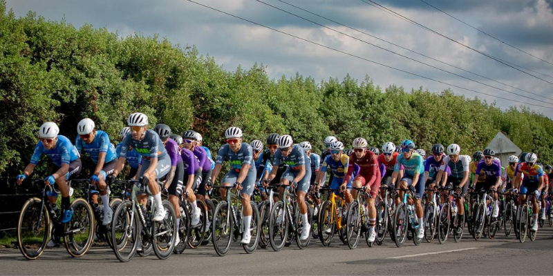 Gran Fondo Giro d&rsquo;Italia Ride Like a Pro: conozca fechas, horarios y punto oficial para reclamar el kit de competencia

