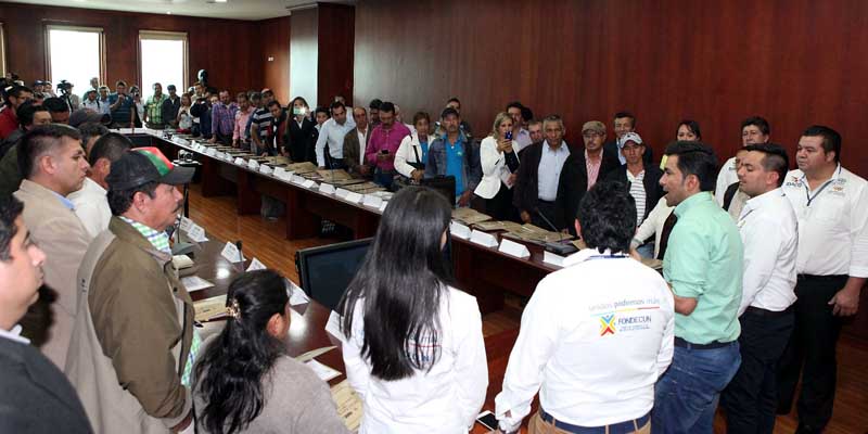 Se firmaron 78 convenios solidarios con las Juntas de Acción Comunal






