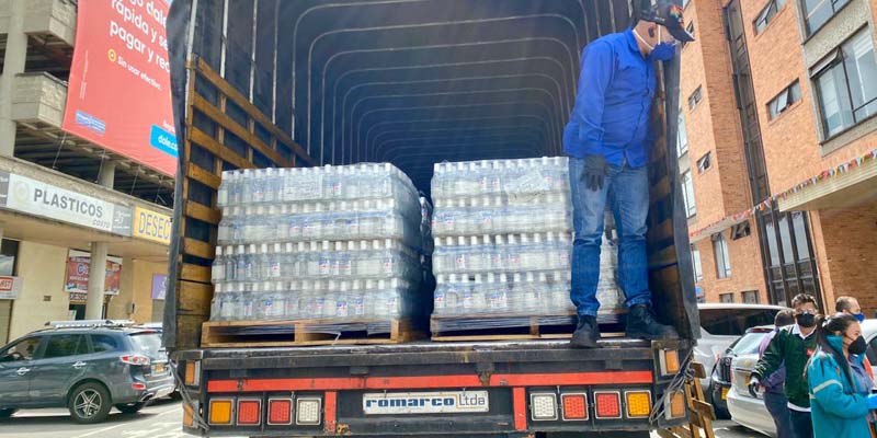 Gobernación de Cundinamarca donó a Corabastos 20.000 botellas de alcohol y 3.000 de gel antibacterial