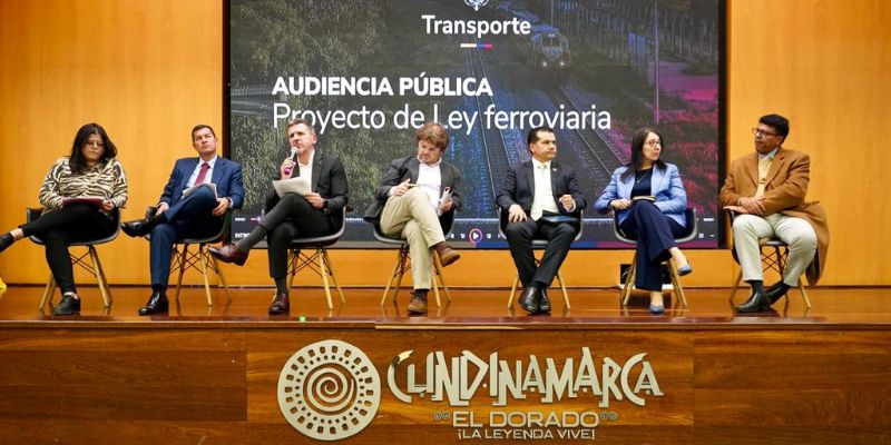 Audiencia pública analiza Proyecto de Ley 232 de 2024 para regular el transporte ferroviario en Colombia