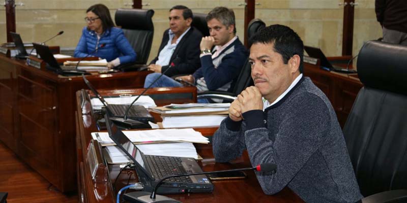 Asamblea de Cundinamarca aprobó $2,7 billones para la vigencia 2018























































































