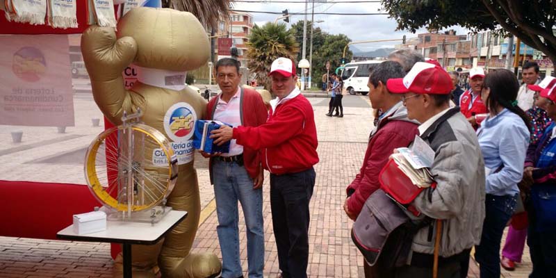 La Lotería de Cundinamarca hizo presencia en Zipaquirá


