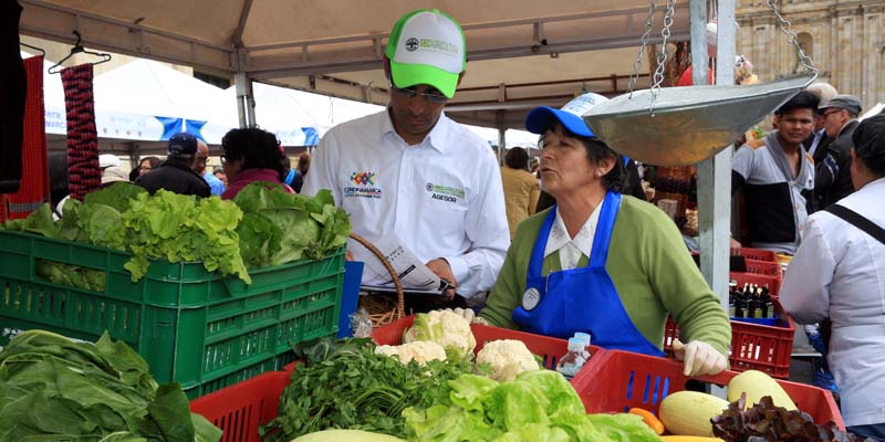 En el 2018 llegan de nuevo los Mercados Campesinos de Cundinamarca


















