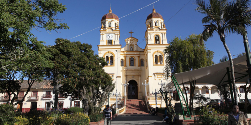 Celebramos la proclamación del Templo San Jacinto de Guasca como Basílica Menor