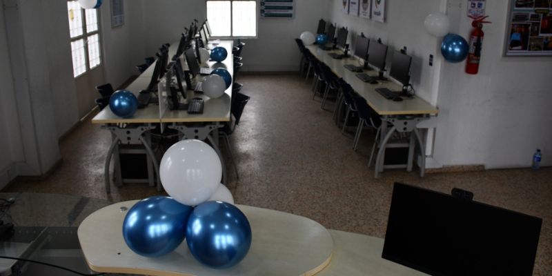 Gobernación inaugura Centro Interactivo en Sesquilé con 20 equipos de cómputo para fortalecer la inclusión digital