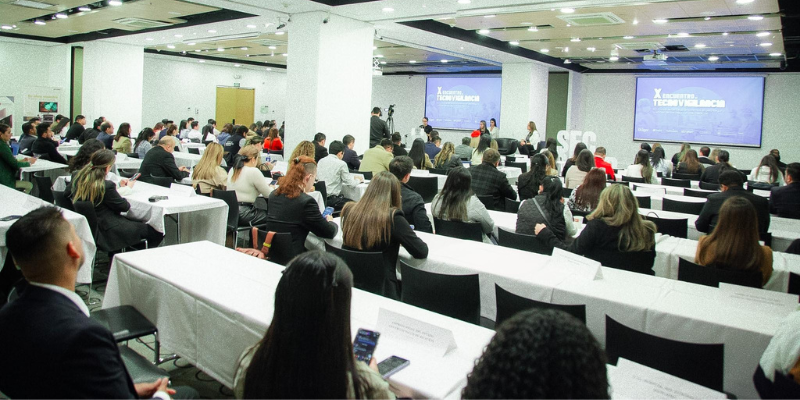 Cundinamarca fortalece la seguridad del paciente con su décimo Encuentro de Tecnovigilancia