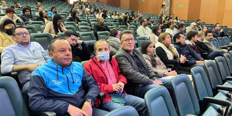 Cundinamarca impulsa la prevención de enfermedades respiratorias laborales con jornada sobre agentes neumoconióticos