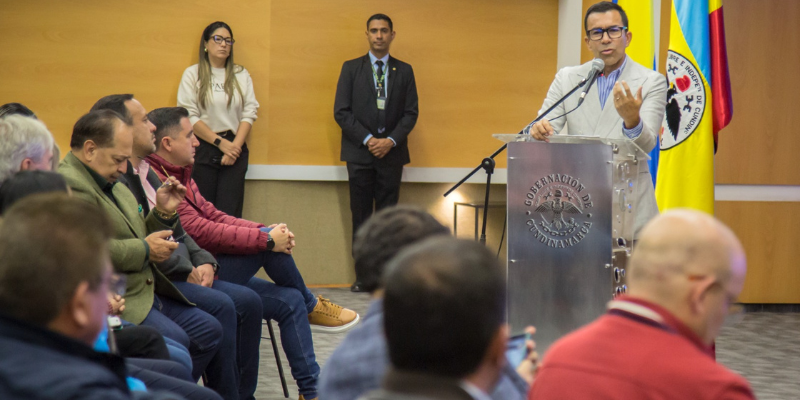 Gobernador Jorge Rey lidera inversión de $21.987 millones para mejorar infraestructura y dotación de hospitales y centros de salud en Cundinamarca

