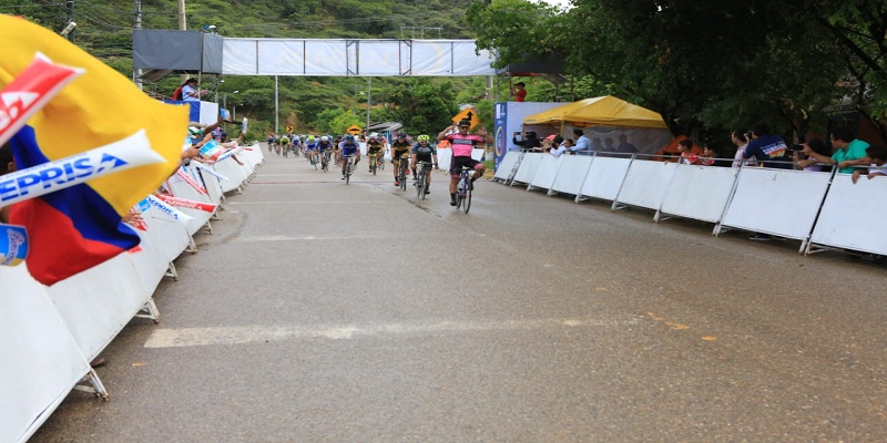 Jordan Arley Parra ganó  cuarta y penúltima etapa de la Vuelta a Cundinamarca