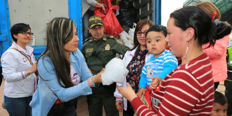 10.000 niñas y niños de Cundinamarca recibieron regalos en esta Navidad




















