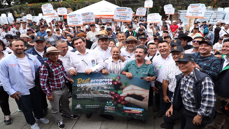 Multimillonaria inversión gubernamental a favor de productores del campo y sector comunal en Cundinamarca