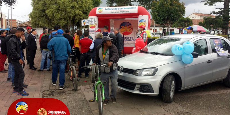 Lotería de Cundinamarca realiza gira promocional con su sorteo especial #RasparYGanar

















































