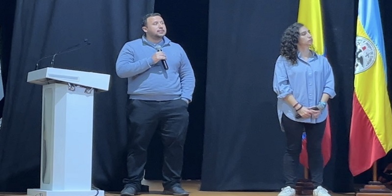 Gobernación de Cundinamarca capacita municipios para mejorar el desempeño fiscal