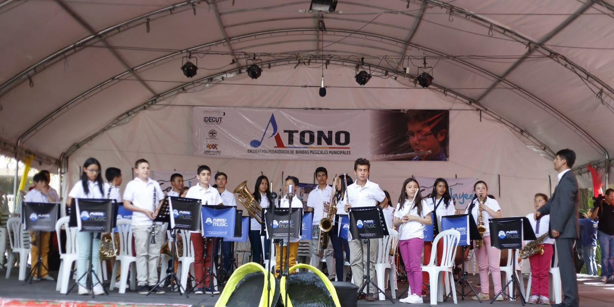 Gobernación aportará 700 millones de pesos para arreglo de instrumentos musicales